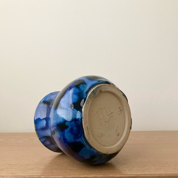 studio pottery artisan blue drip glaze hand thrown crafted vessel vase planter - Picture 10 of 11